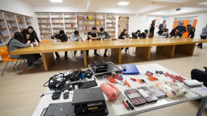 Beylikdüzü’nde öğrencilere elektronik atık eğitimi