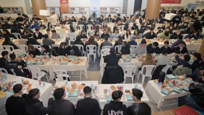 Esenyurt iftar sofrasında buluştu