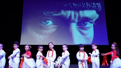 Beylikdüzü'nde Minikler 23 Nisan'ı coşkuyla kutladı
