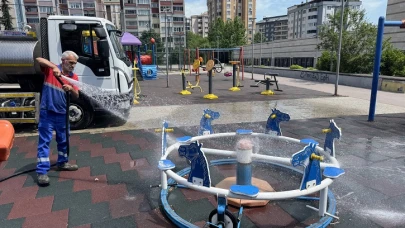 Kâğıthane’de parklara hijyen bakımı