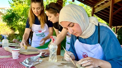 Yedikule Bahçe’de seramik buluşması