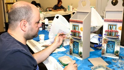 Ümraniye’de vatandaşlara sanat eğitimi