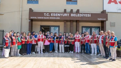Esenyurt Belediyesi İhtiyaç Sahibi Vatandaşların Yanında