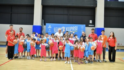 Fatih Belediye Başkanı Turan'dan Sporcu Çocuklara Ziyaret