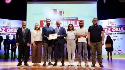 Metro İstanbul Yaz Okulu Mezunlarını Verdi