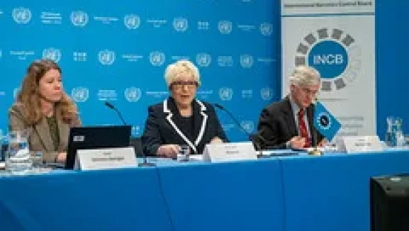 Sentetik uyuşturucular küresel tehdit oluşturuyor!