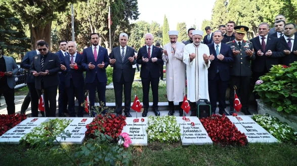 15 Temmuz Şehitleri Edirnekapı'da anıldı