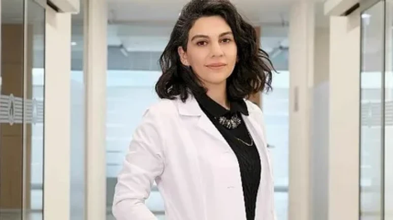 Diş etlerindeki yanma ve ağrı farklı sorunların habercisi olabilir!