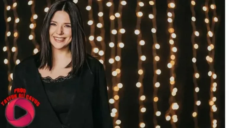 Tuğçe Kandemir, “Açıldı Kapılar” ile 2025’e damgasını vurdu!