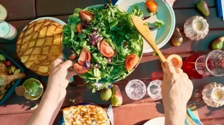 Bayramı keyifli geçirmek için beslenmeye dikkat!