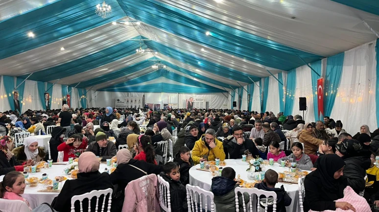 Esenyurt Belediyesi’nden Ramazan’da büyük dayanışma