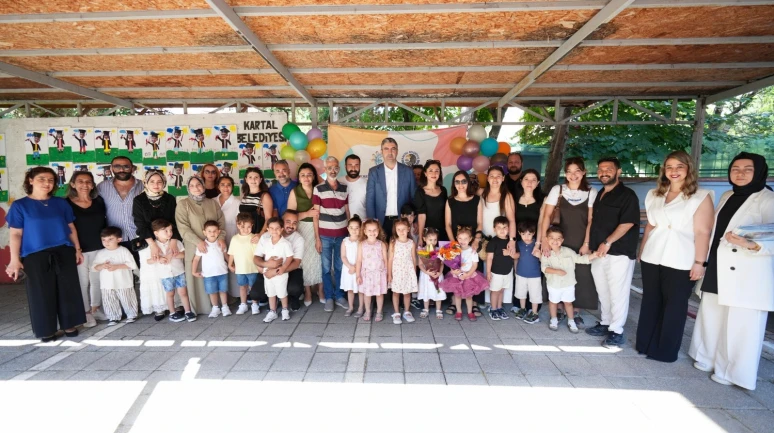 KARTAL BELEDİYESİ KREŞLERİNDE KARNE HEYECANI
