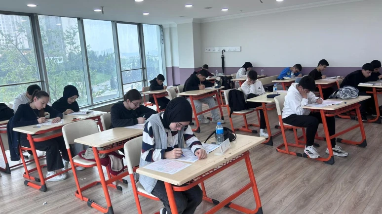 Esenyurt Belediyesi LGS Öğrencilerinin Yanında