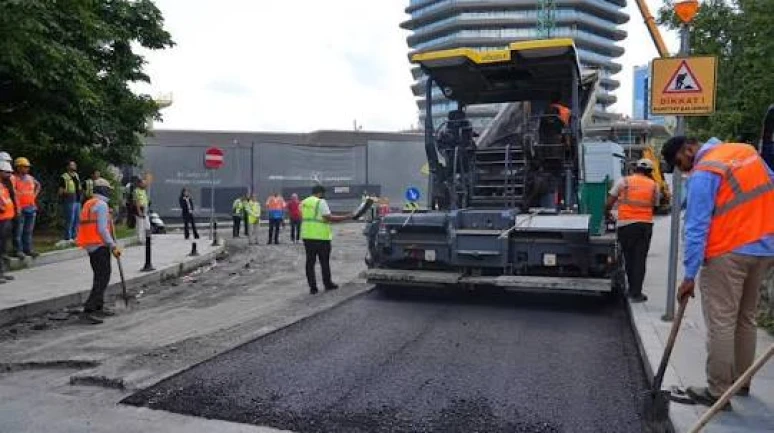 Beşiktaş’ta Yol ve Asfalt Çalışmaları