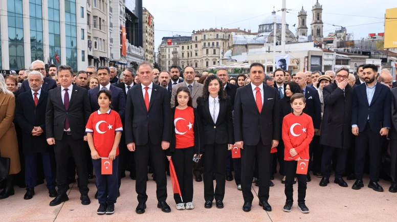 İBB BAŞKANVEKİLİ ASLAN: "CUMHURİYETİMİZ GÜVENDE, GELECEĞİMİZ AYDINLIK"