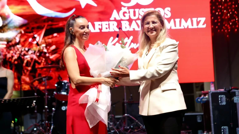 Bakırköy'de Zafer Coşkusu