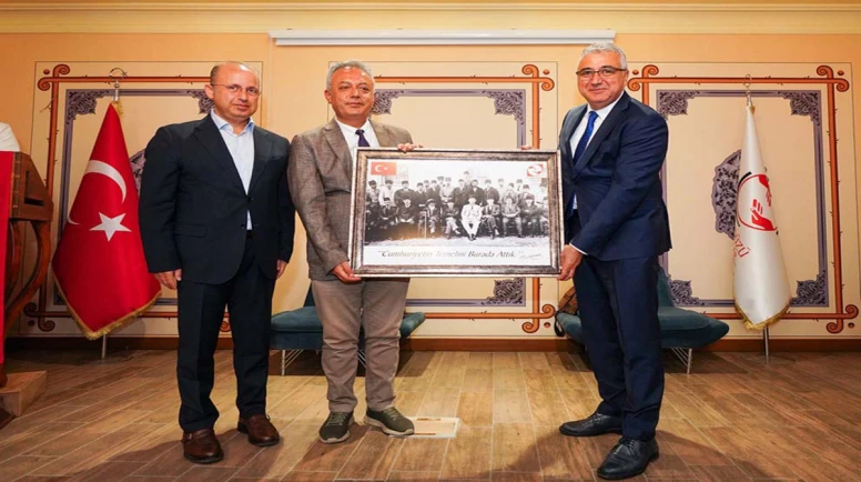 Beylikdüzü'nde Sivas Kongresi'nin 107.Yıl Dönümü Kutlandı