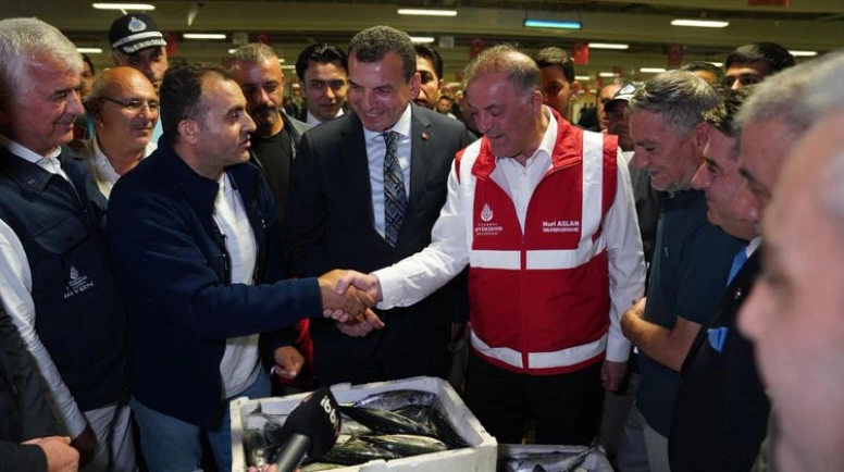 Nuri Aslan Balıkçılarla "Vira Bismillah" Dedi