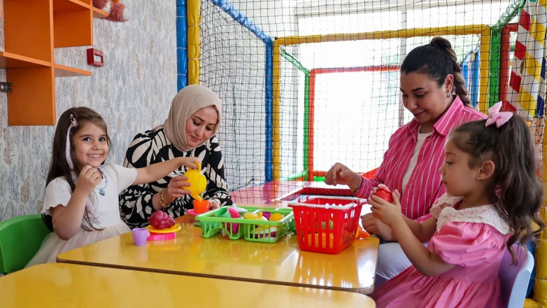 Esenler'de Anne-Çocuk Neşesi