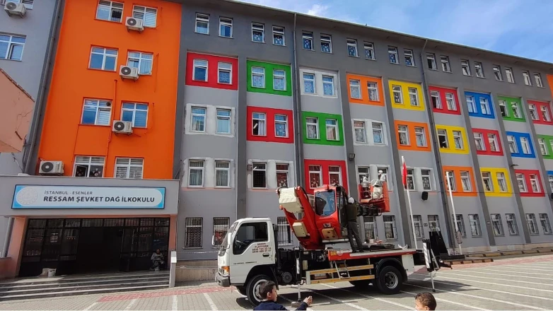 Esenler'de Okullar Yeni Döneme Hazırlanıyor