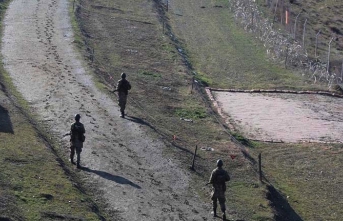 Milli Savunma Bakanlığı: Suriye sınırında aralarında DEAŞ mensubu 6 kişi yakalandı