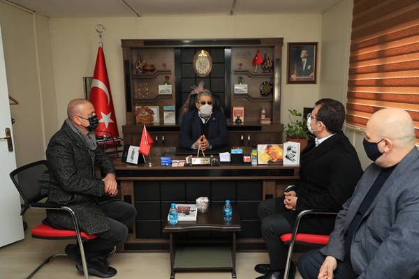 İstanbul büyük şehir başkanı Ekrem İmamoğlu insana yasak orman olmaz
