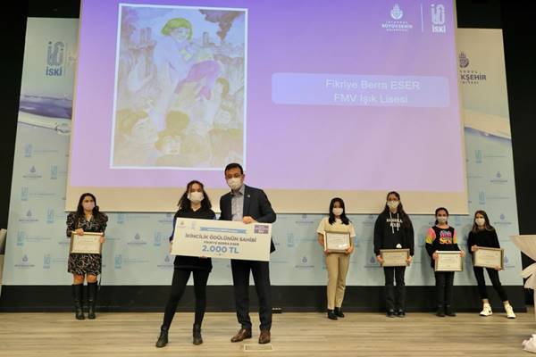 İBB Başkanı Ekrem İmamoğlu: İSKİ’nin yarışmasında dereceye giren öğrencilere ödüllerini verdi