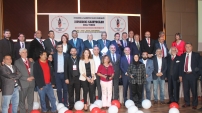 İstanbul Gazeteciler Derneği Zirvedeki Gazeteciler Ödülleri sahiplerini buldu