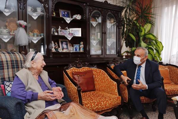 Küçükçekmece Belediye Başkanı Kemal Çebi: Asırlık çınarları ziyaret etti